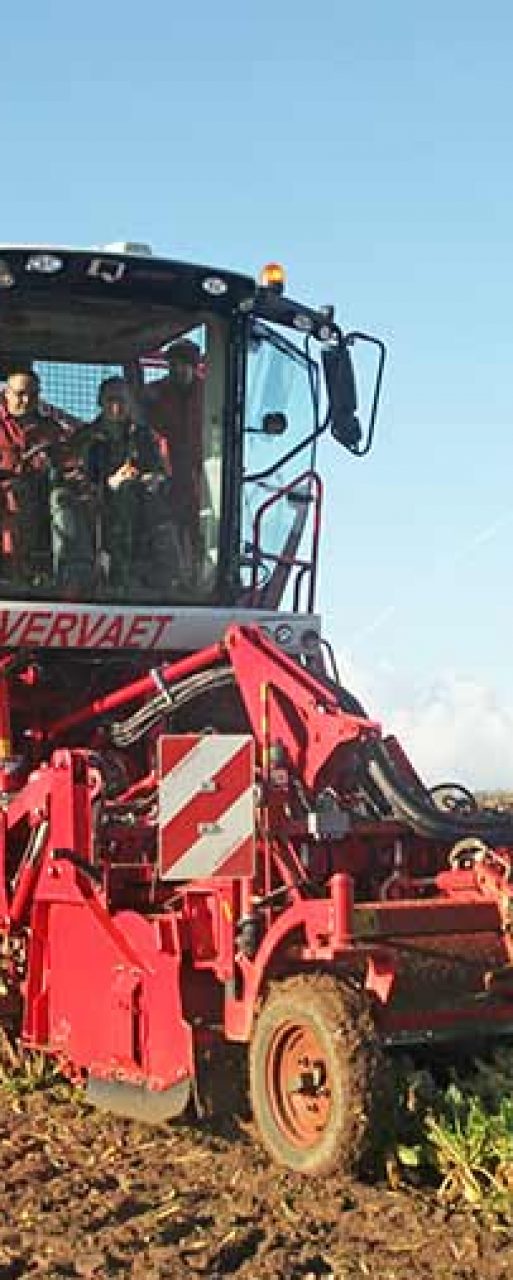 Vervaet-beet-harvester-c-Adam-Clarke