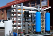 Protecting reverse osmosis plants through water pre-treatment