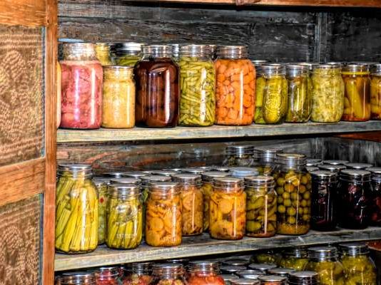 10 Best Ways to Preserve Food Throughout the Year
