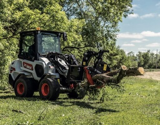 L28-log-grapple_Action_pic1_red