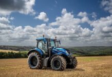 New Holland Agriculture debuts world’s first LNG tractor