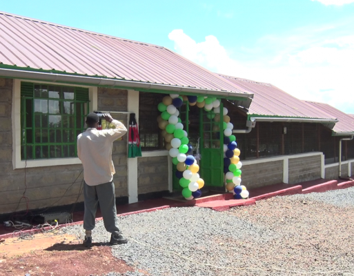 The newly unvailed poultry centre in Kakamega County Western Kenya. The centre will be used to multiply the newly introduced KC3 chicken breed for kenyan farmers_ (002)