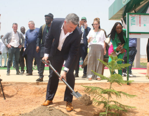 120d39e491dc16205ce0581424733e8e