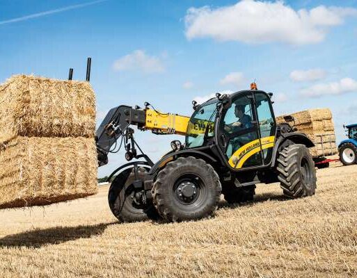 TH732 telehandler