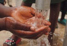 Cholera on rise as new analysis finds only 36% of 2023 world water funding needs met