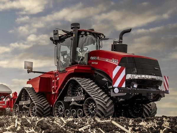 Case IH introduces new high horsepower quadtac and steiger tractors