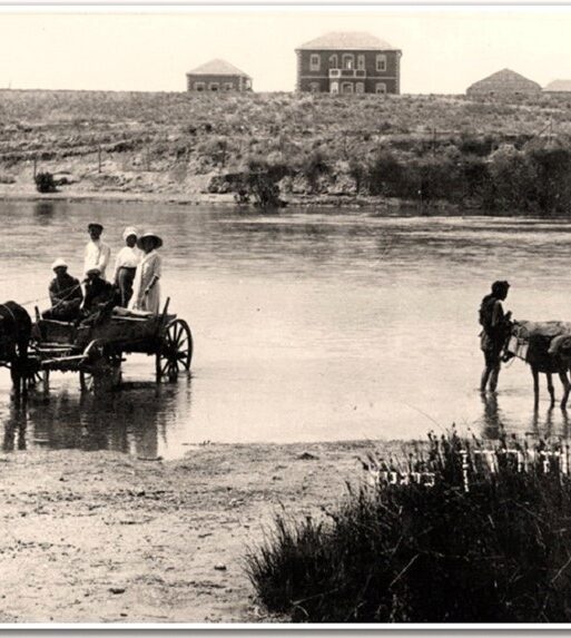1913