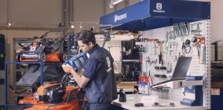 Maintain your power tools to avoid breakdowns.