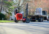 Optimizing deliveries through the use of truck-mounted forklifts