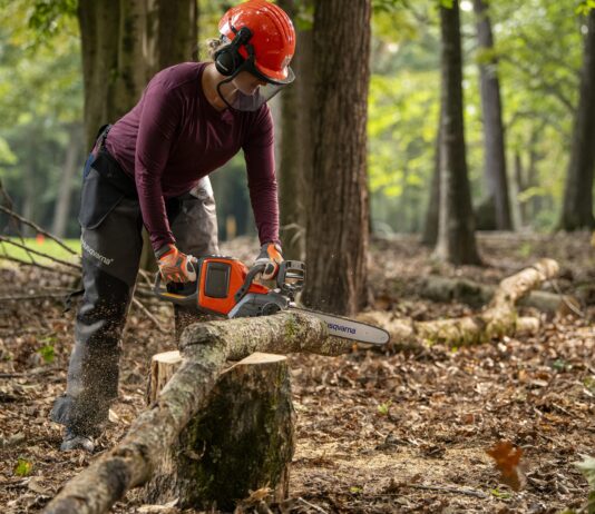 What are the actual expenses involved in owning a battery outdoor power tool?