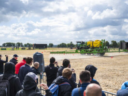 Live demos of farm machinery and field robots at DLG-Feldtage 2026
