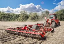 Breaking Compaction. Building Productivity. The Sumo Deep Tillage Solution